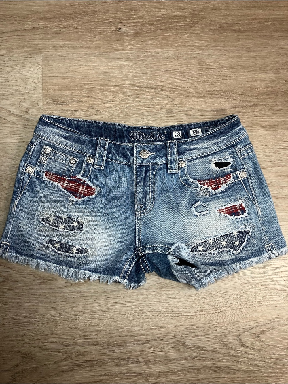 Miss Me Signature Shorts Sz 28 Patriotic Patchwork Distressed Plaid Stars Y2K